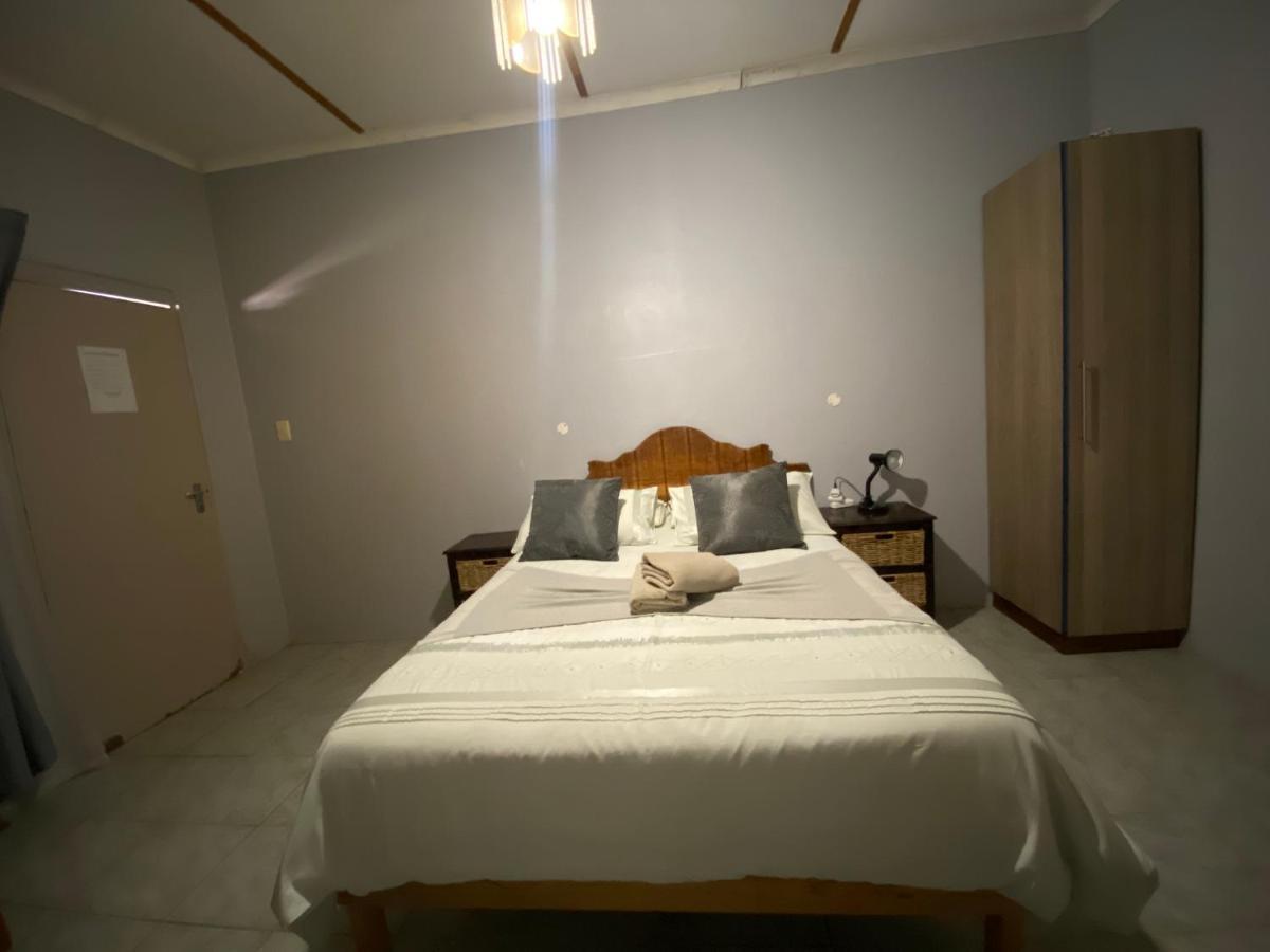 El-Kole Bed And Breakfast Tsumeb Bagian luar foto